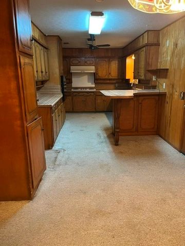 304 Sunset Street, Roxton, TX 75477