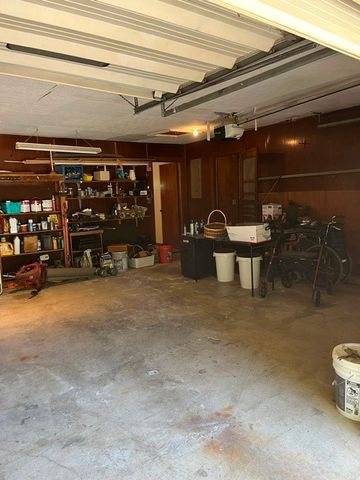 304 Sunset Street, Roxton, TX 75477