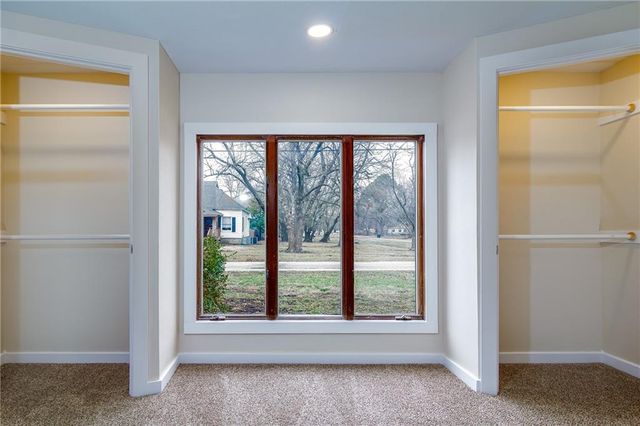 411 W Cedar Street, Cherokee, KS 66724