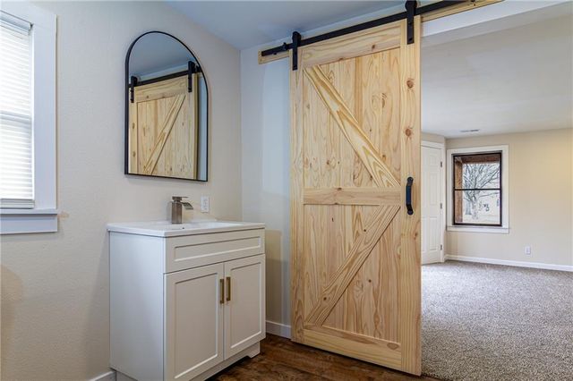 411 W Cedar Street, Cherokee, KS 66724