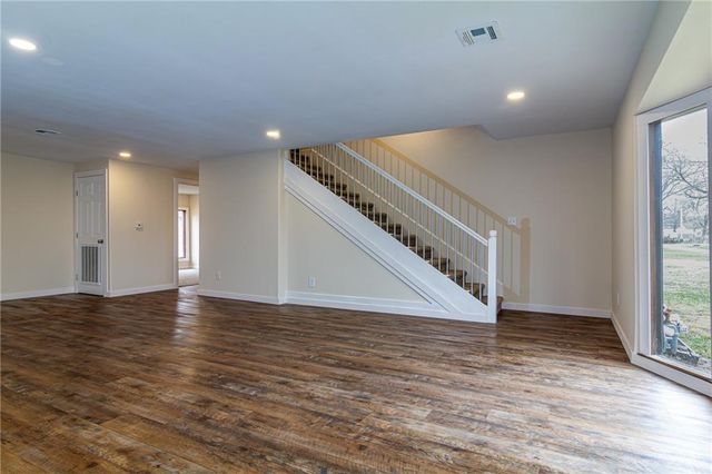 411 W Cedar Street, Cherokee, KS 66724