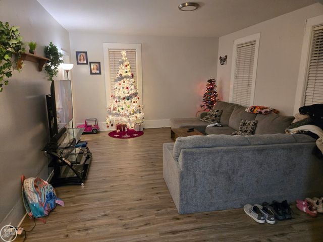 825 Minnie Street, Port Huron, MI 48060