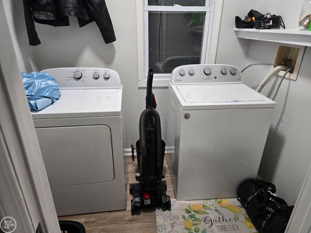 825 Minnie Street, Port Huron, MI 48060