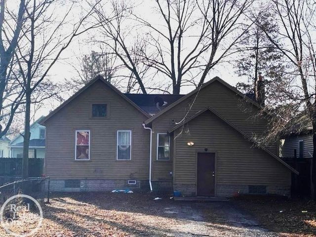 825 Minnie Street, Port Huron, MI 48060