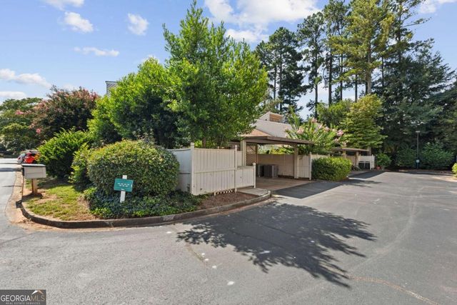 708 Serramonte Drive, Marietta, GA 30068
