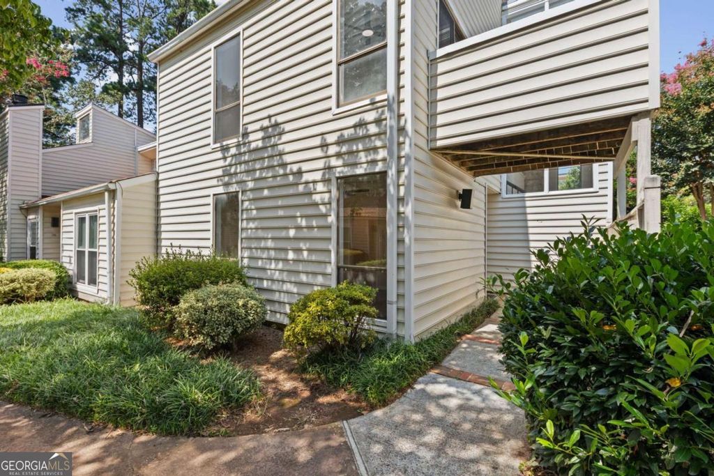 708 Serramonte Drive, Marietta, GA 30068