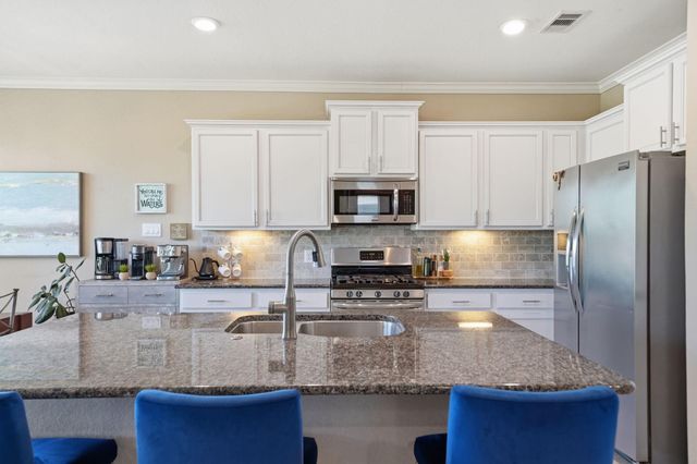 13207 Alcott Forest, Rosharon, TX 77583