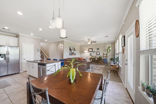 13207 Alcott Forest, Rosharon, TX 77583