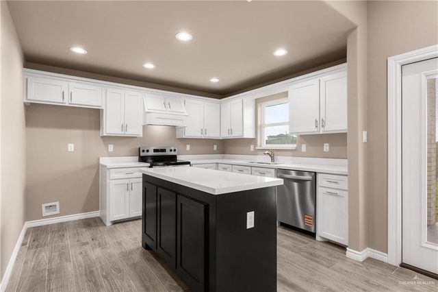 2426 Treasure Cove, Harlingen, TX 78550