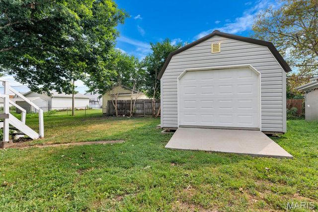 335 S Spencer Street, Bethalto, IL 62010