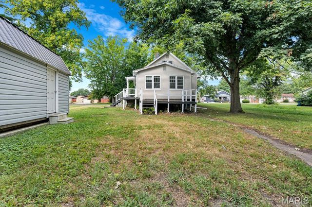 335 S Spencer Street, Bethalto, IL 62010