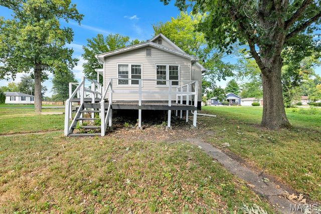335 S Spencer Street, Bethalto, IL 62010