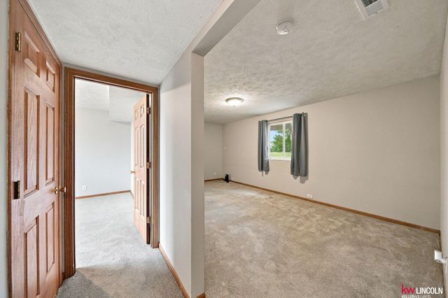 346 W Irving Street, Lincoln, NE 68521