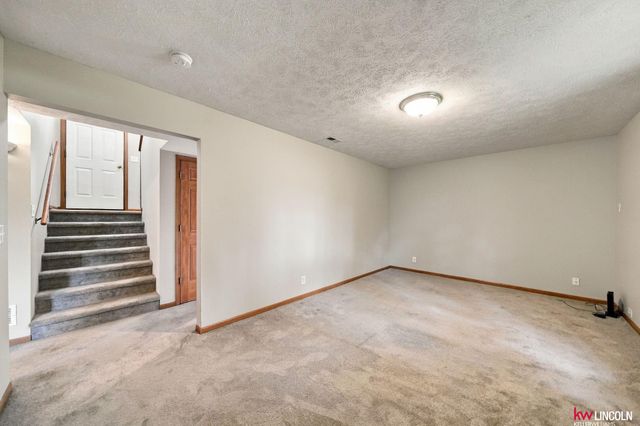 346 W Irving Street, Lincoln, NE 68521