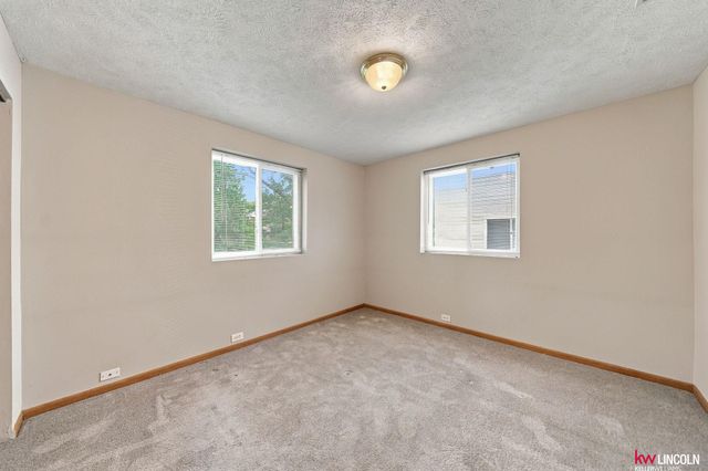 346 W Irving Street, Lincoln, NE 68521