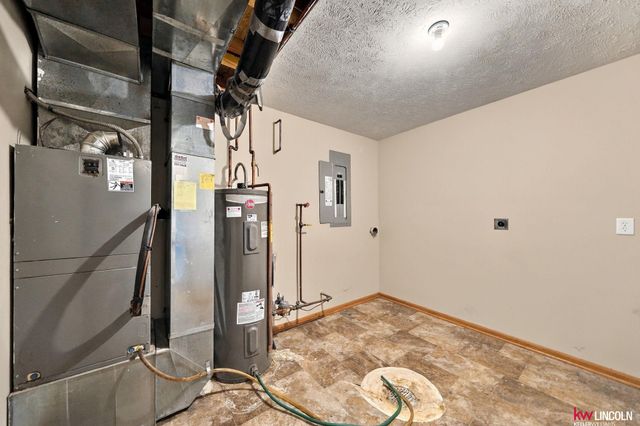 346 W Irving Street, Lincoln, NE 68521