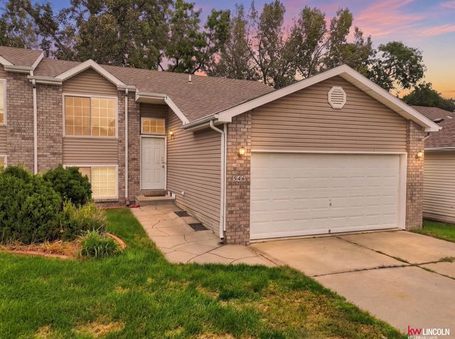 346 W Irving Street, Lincoln, NE 68521