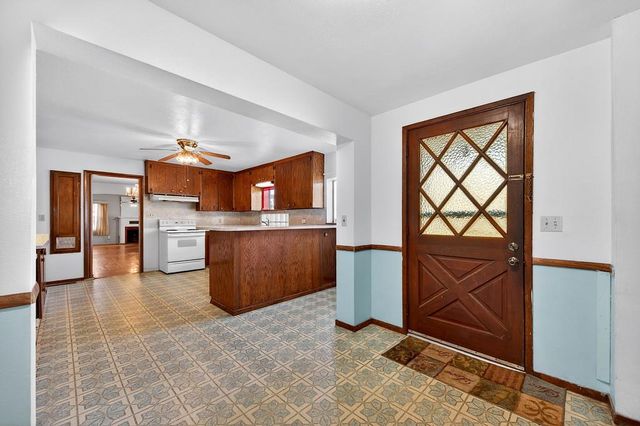 516 W Marlette, Ione, CA 95640