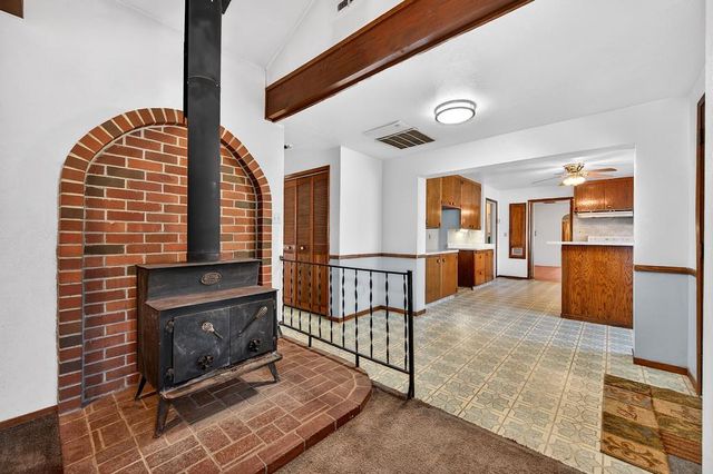 516 W Marlette, Ione, CA 95640