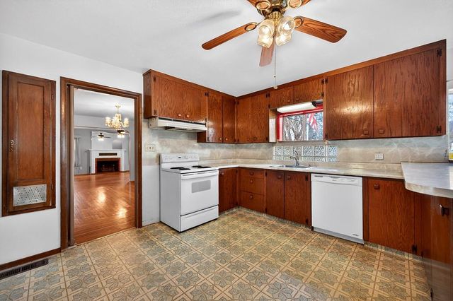 516 W Marlette, Ione, CA 95640