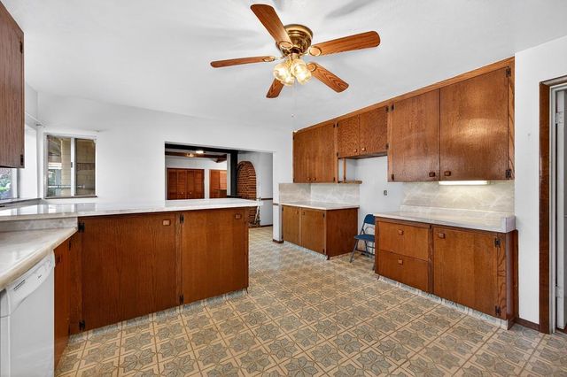 516 W Marlette, Ione, CA 95640