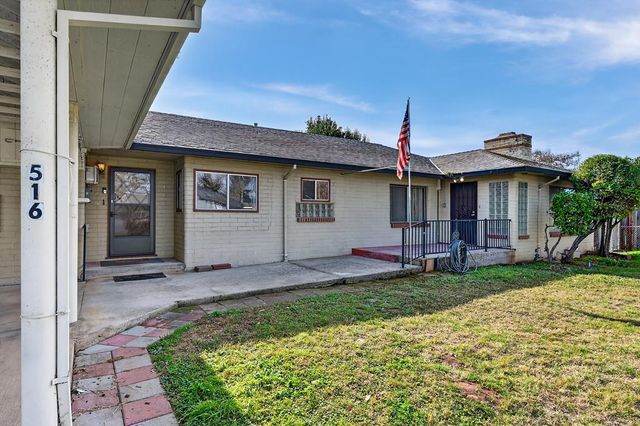 516 W Marlette, Ione, CA 95640