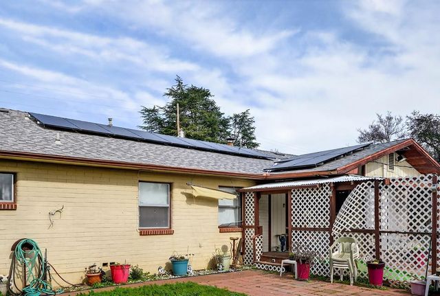 516 W Marlette, Ione, CA 95640