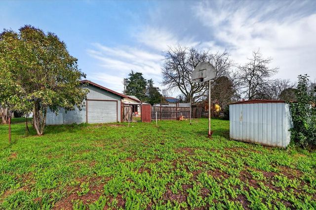 516 W Marlette, Ione, CA 95640