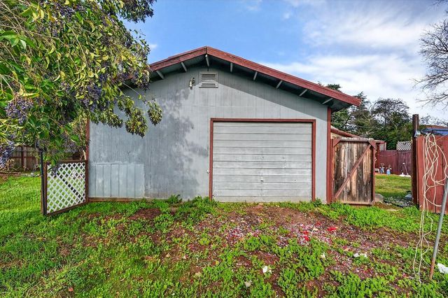 516 W Marlette, Ione, CA 95640