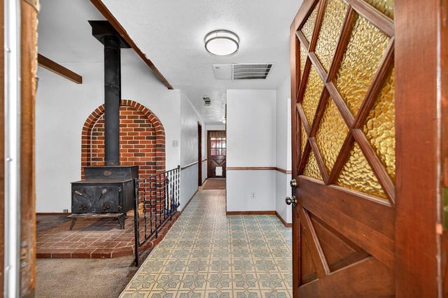 516 W Marlette, Ione, CA 95640