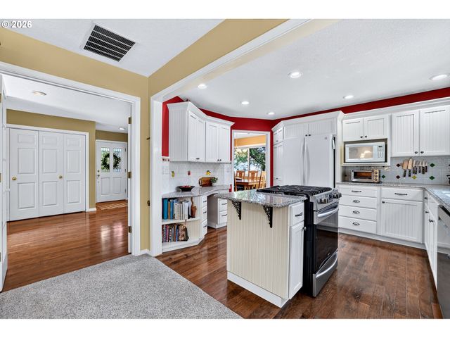 20580 Sw 104TH Ave, Tualatin, OR 97062