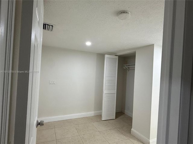 601 SW 10th St 0, Delray Beach, FL 33444