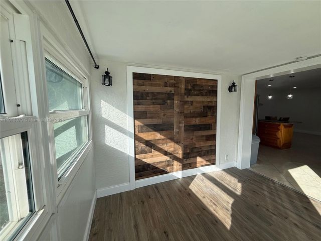 601 SW 10th St 0, Delray Beach, FL 33444