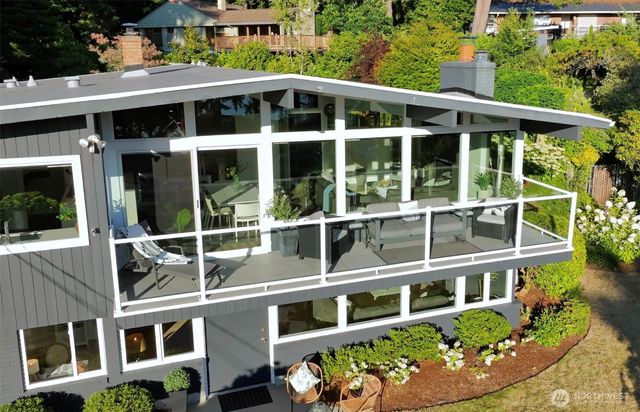 11808 Marine View Drive SW, Burien, WA 98146