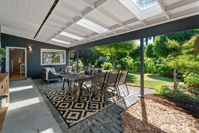 11808 Marine View Drive SW, Burien, WA 98146