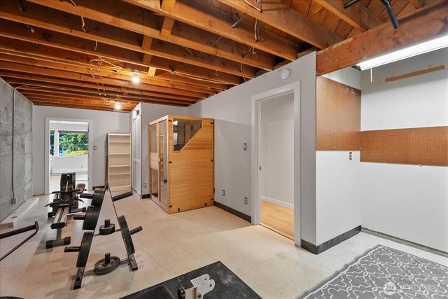 11808 Marine View Drive SW, Burien, WA 98146