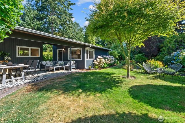 11808 Marine View Drive SW, Burien, WA 98146