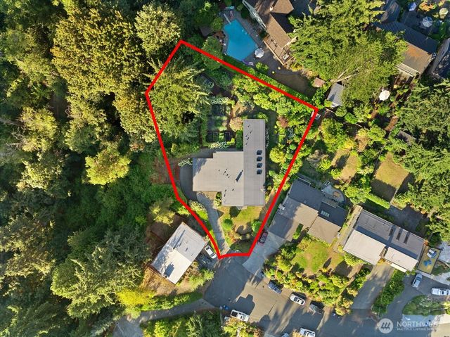 11808 Marine View Drive SW, Burien, WA 98146