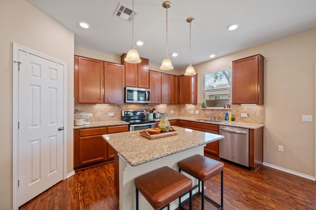 904 Emory Tree DR, Austin, TX 78748