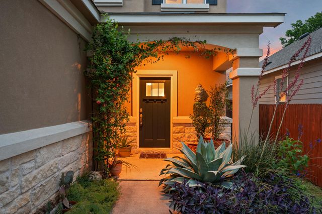 904 Emory Tree DR, Austin, TX 78748