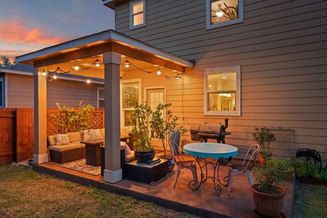 904 Emory Tree DR, Austin, TX 78748