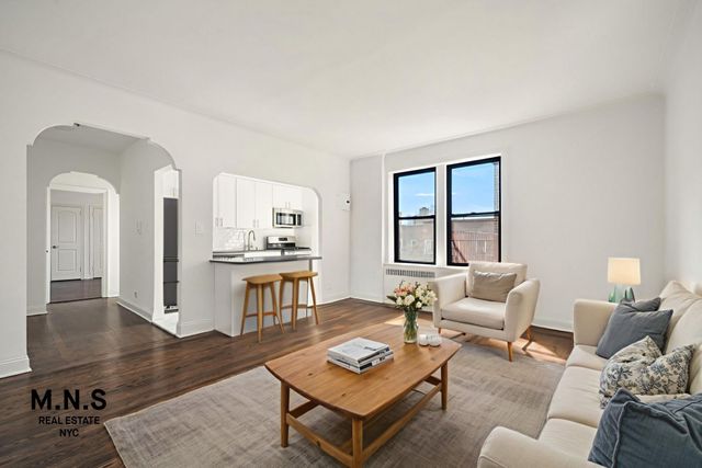 3545 81st St Apt F6, New York City, NY 11372