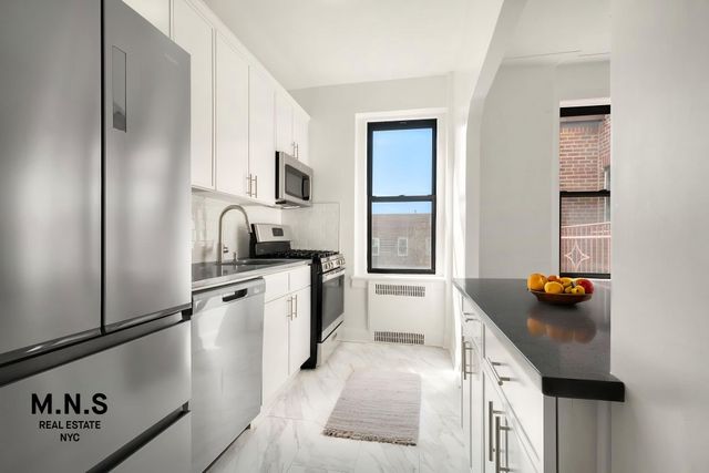 3545 81st St Apt F6, New York City, NY 11372