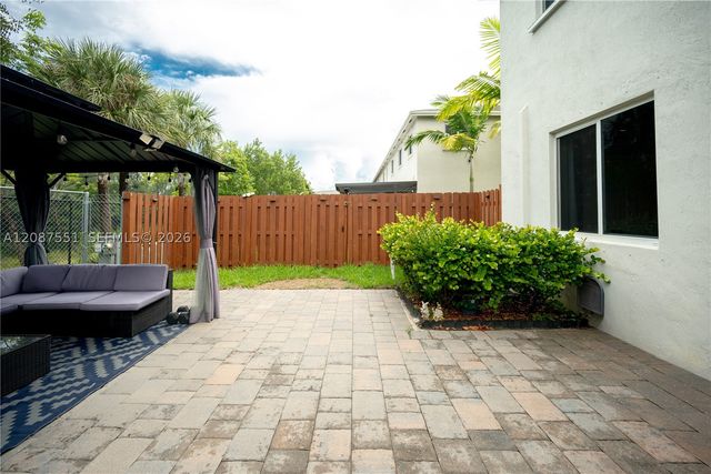 20828 NW 9 Path, Miami Gardens, FL 33169