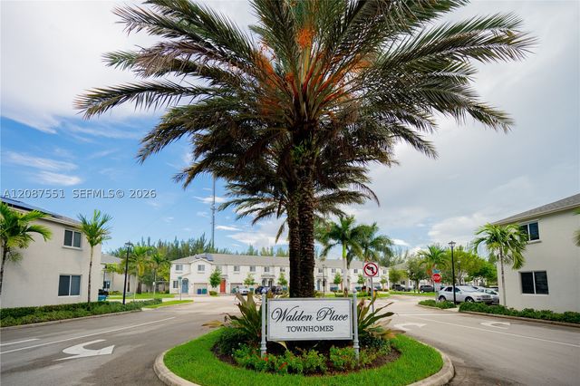 20828 NW 9 Path, Miami Gardens, FL 33169