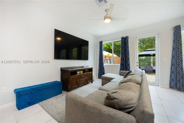 20828 NW 9 Path, Miami Gardens, FL 33169