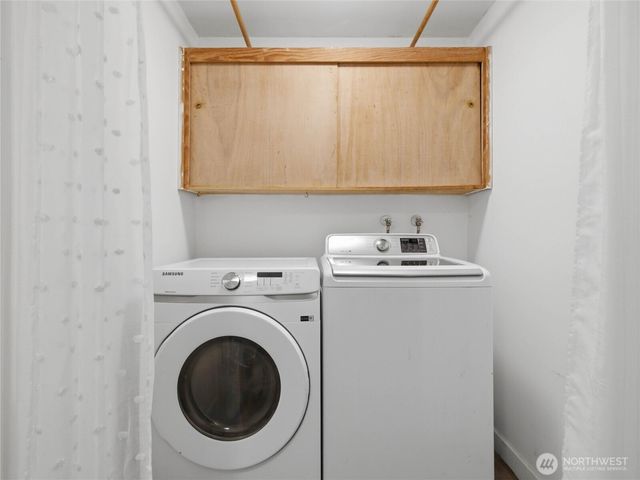 2449 SW 328th Street, Federal Way, WA 98023