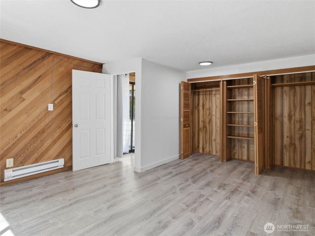 2449 SW 328th Street, Federal Way, WA 98023
