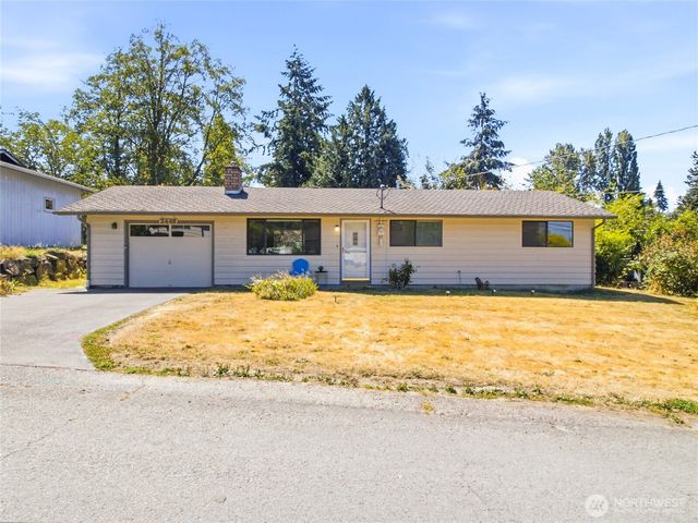 2449 SW 328th Street, Federal Way, WA 98023