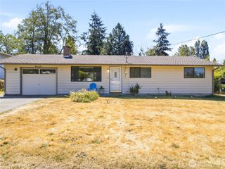 2449 SW 328th Street, Federal Way, WA 98023